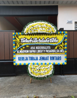 Papan Bunga Duka di Gedegan