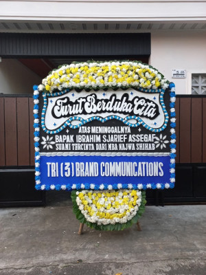 Papan Bunga Duka di Gedegan